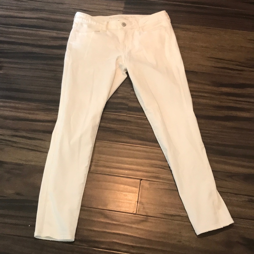 American Eagle White Jegging
